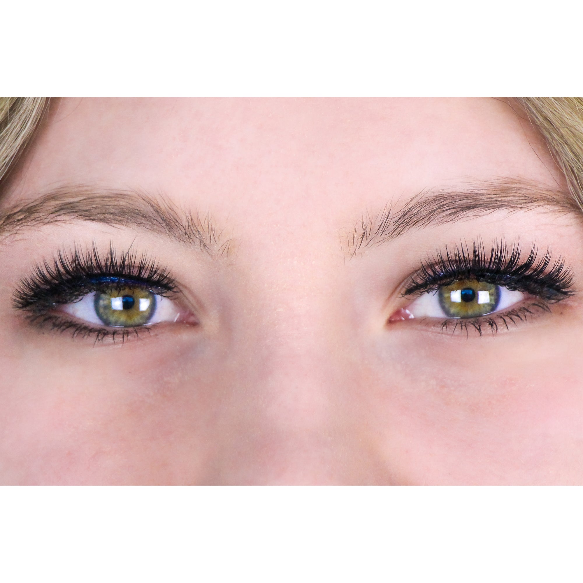 Mystique Saphir Secure Grip Eyeliner